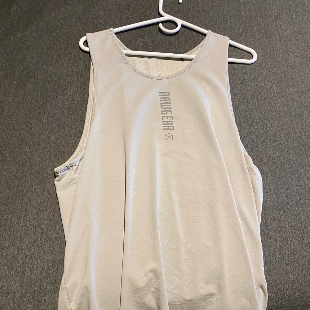 Rawgear Tank